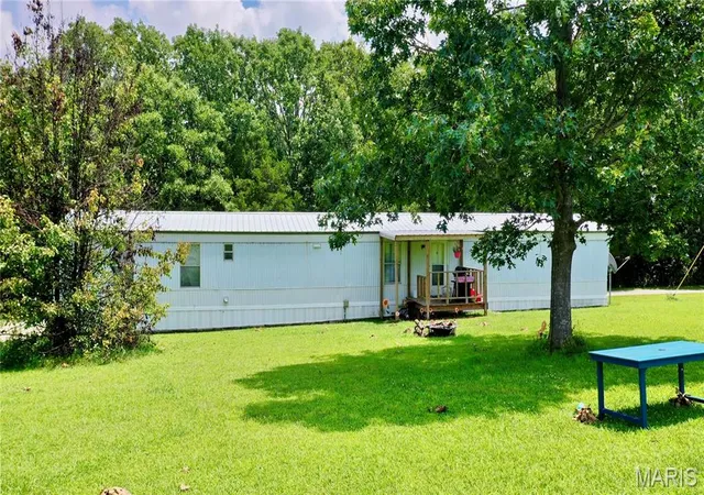 3rd image of 45451 Hwy 72, Salem, MO 65560