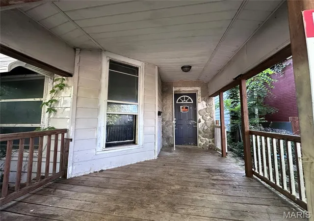 2nd image of 703 Walnut St, Hannibal, MO 63401 | MLS# MIS26045508