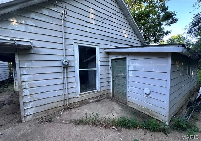 4th image of 703 Walnut St, Hannibal, MO 63401 | MLS# MIS26045508