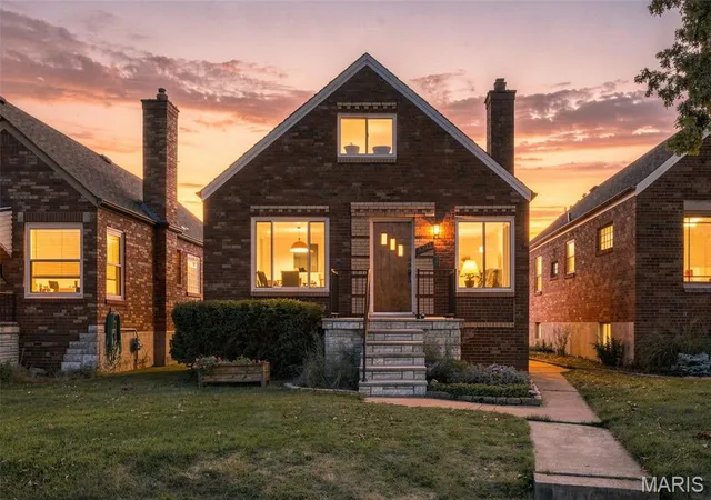 Single family home for sale at 5717 Oleatha Ave, Saint Louis, MO 63139 | MLS# MIS26045514