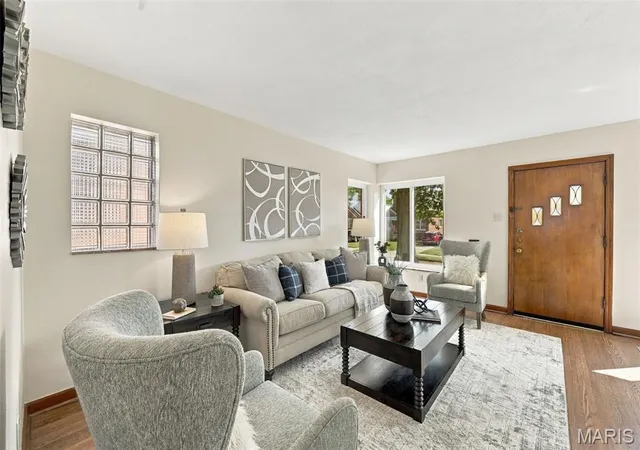 Photo 3 of Single family home for sale at 5717 Oleatha Ave, Saint Louis, MO 63139 | MLS# MIS26045514 | Listing updated on 2026-09-18