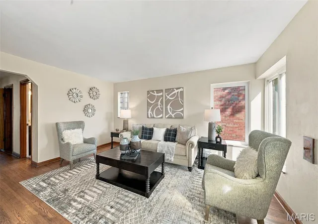 Photo 4 of Single family home for sale at 5717 Oleatha Ave, Saint Louis, MO 63139 | MLS# MIS26045514 | Listing updated on 2026-09-18