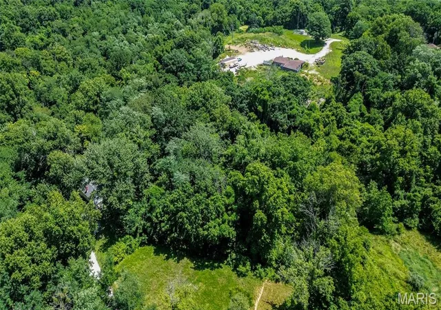 Photo 21 of Land for sale at 404 & 410 Seminole St, Edwardsville, IL 62025 | MLS# MIS26045524 | Listing updated on 2026-07-20