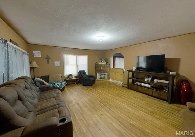 Photo 4 of Single family home for sale at 339 First St First, Summersville, MO 65571 | MLS# MIS26045552 | Listing updated on 2026-08-30