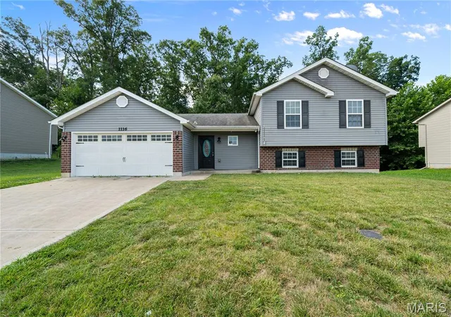 Photo 1 of Single family home for sale at 1116 Marathon Dr, Foristell, MO 63348 | MLS# MIS26045556 | Listing updated on 2026-08-20