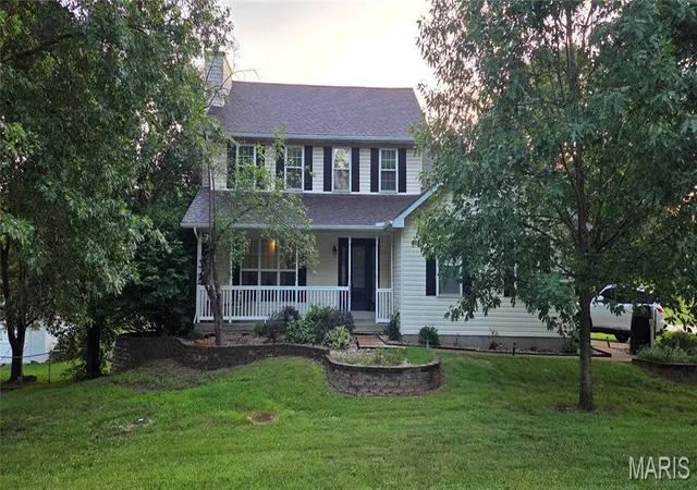 2nd image of 1946 Kelly Ct, Pacific, MO 63069 | MLS# MIS26045574