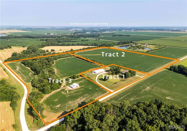 Photo 1 of Sale Pending at 3851 Audrain Road 581, Vandalia, MO 63382 | MLS# MIS26045578 | Listing updated on 2026-08-26