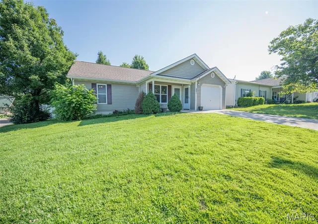 2nd image of 401 E Fifth, Belle, MO 65013 | MLS# MIS26045581