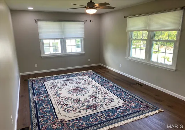 17th image of 1310 Country Club Dr, Hannibal, MO 63401 | MLS# MIS26045588