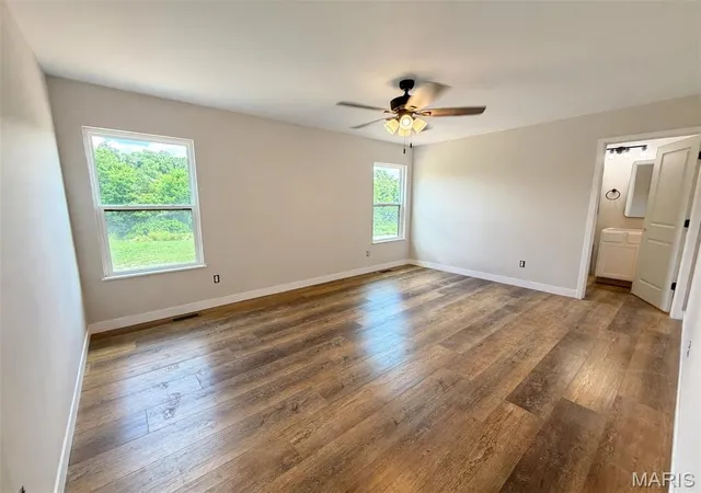 Photo 3 of Sale Pending at 207 Willow Dr, Union, MO 63084 | MLS# MIS26045589 | Listing updated on 2026-10-06