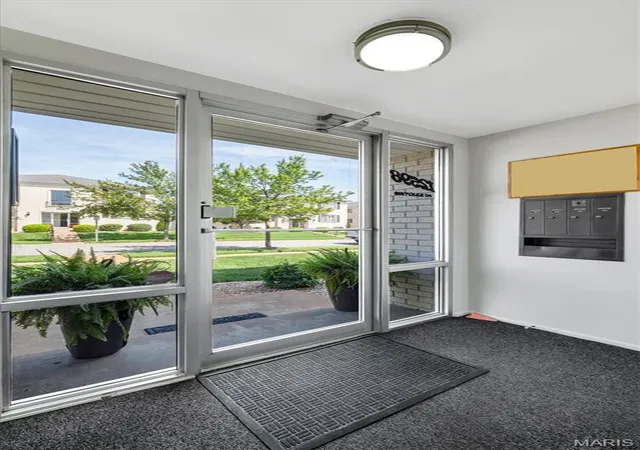 Photo 2 of Condo for sale at 12598 Chardin Pl #3, Saint Louis, MO 63128 | MLS# MIS26045626 | Listing updated on 2026-10-07
