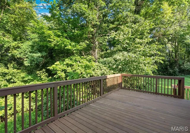 Photo 4 of Sale Pending at 8026 Goshen Road, Edwardsville, IL 62025 | MLS# MIS26045628 | Listing updated on 2026-09-29