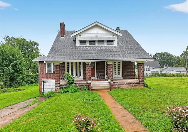 Photo 1 of Sale Pending at 3734 Salome Ave, Saint Louis, MO 63121 | MLS# MIS26045643 | Listing updated on 2026-08-24