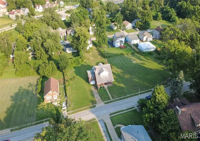 Photo 2 of Sale Pending at 3734 Salome Ave, Saint Louis, MO 63121 | MLS# MIS26045643 | Listing updated on 2026-08-24