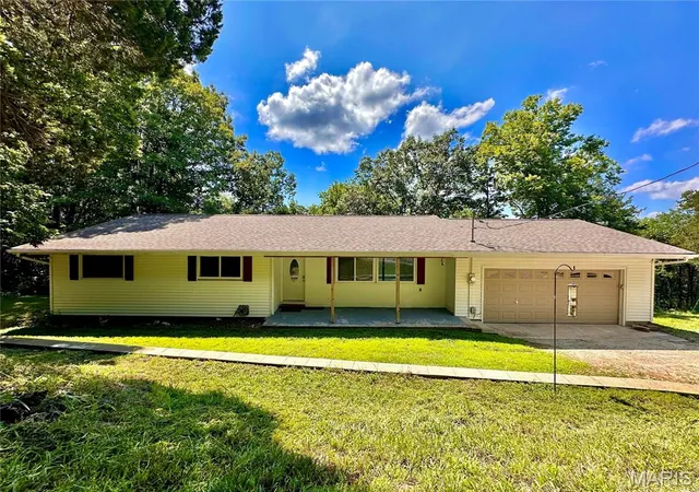 1st image of 2025 Mcnamee Rd, Pacific, MO 63069 | MLS# MIS26045644
