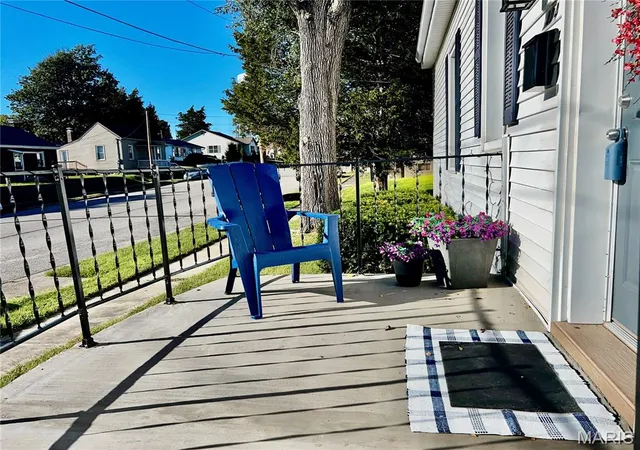 Photo 3 of Single family home for sale at 404 S Main St, Waterloo, IL 62298 | MLS# MIS26045645 | Listing updated on 2026-10-11