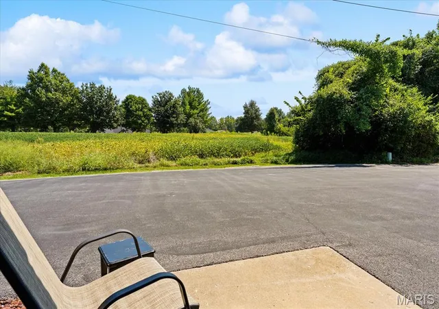 Photo 24 of Sale Pending at 222 Shoreline Dr #1, O Fallon, IL 62269 | MLS# MIS26045662 | Listing updated on 2026-09-06