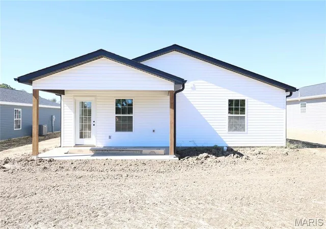Photo 2 of Single family home for sale at Lot 24 High Garden St, Cape Girardeau, MO 63701 | MLS# MIS26045680 | Listing updated on 2026-10-08