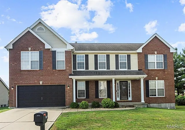 Photo 2 of Single family home for sale at 1788 Naughton Wy, Swansea, IL 62226 | MLS# MIS26045714 | Listing updated on 2026-09-30