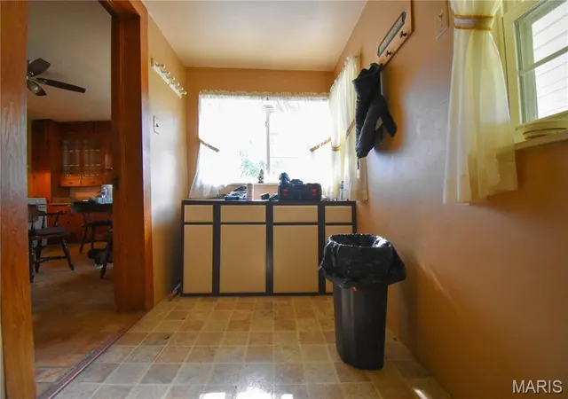 Photo 2 of Single family home for sale at 108 E 14th St, Staunton, IL 62088 | MLS# MIS26045718 | Listing updated on 2026-09-08