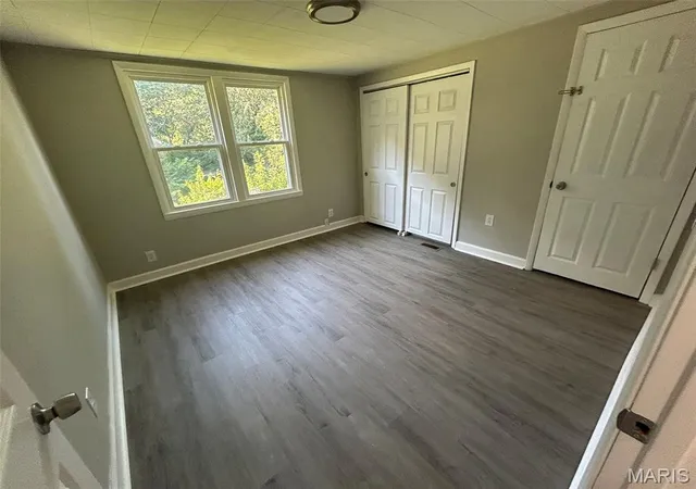 Photo 4 of Single family home for sale at 324 Ames Pl, Saint Louis, MO 63135 | MLS# MIS26045721 | Listing updated on 2026-10-07