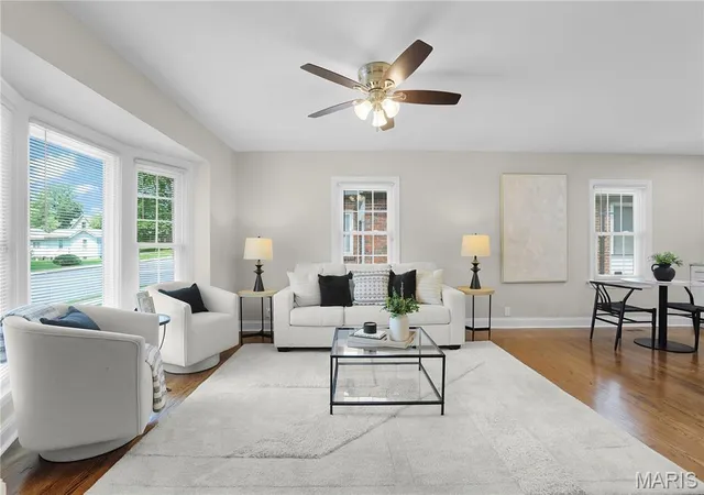 Photo 3 of Single family home for sale at 1542 N Hanley Rd, Saint Louis, MO 63130 | MLS# MIS26045748 | Listing updated on 2026-10-04