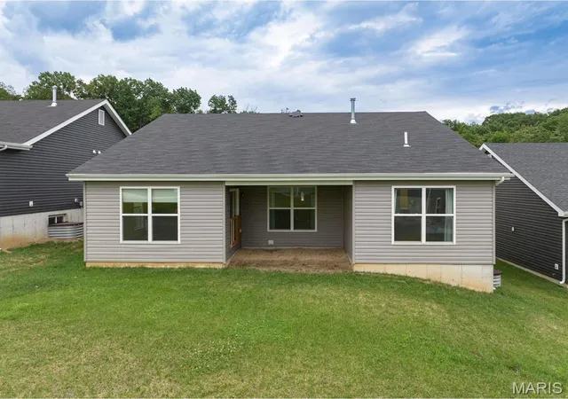Photo 3 of Single family home for sale at 4251 Bear Ridge Dr, House Springs, MO 63051 | MLS# MIS26045750 | Listing updated on 2026-08-31