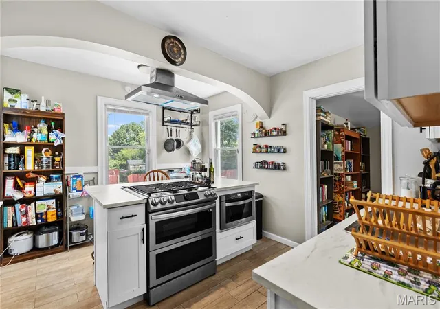 Photo 3 of Single family home for sale at 1100 Northdale Ave, St Louis, MO 63138 | MLS# MIS26045765 | Listing updated on 2026-09-23
