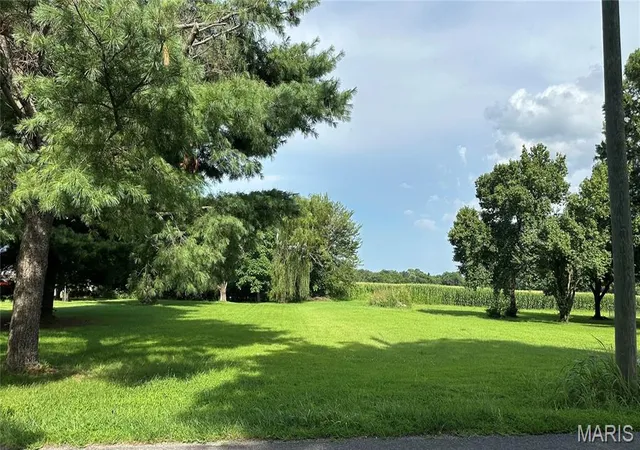 2nd image of 0 Sugar Loaf Rd, Collinsville, IL 62234 | MLS# MIS26045768