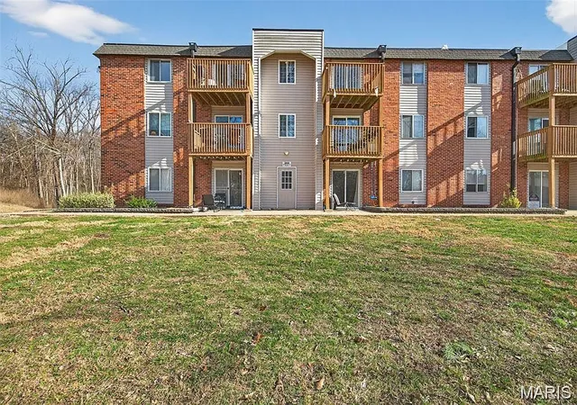 Photo 1 of Condo for sale at 2844 Blackforest Dr #F, Saint Louis, MO 63129 | MLS# MIS26045784 | Listing updated on 2026-09-28