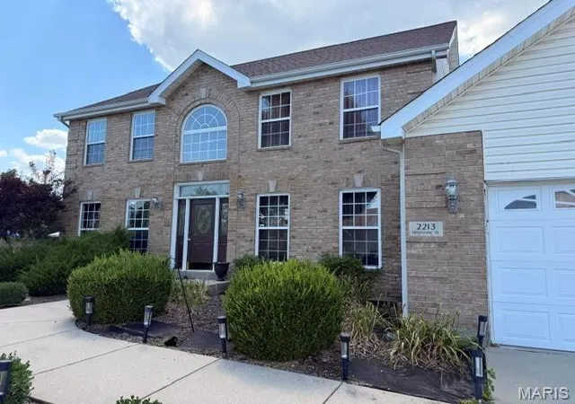 Photo 2 of Single family home for sale at 2213 Birmingham Dr, Belleville, IL 62221 | MLS# MIS26045797 | Listing updated on 2026-10-08