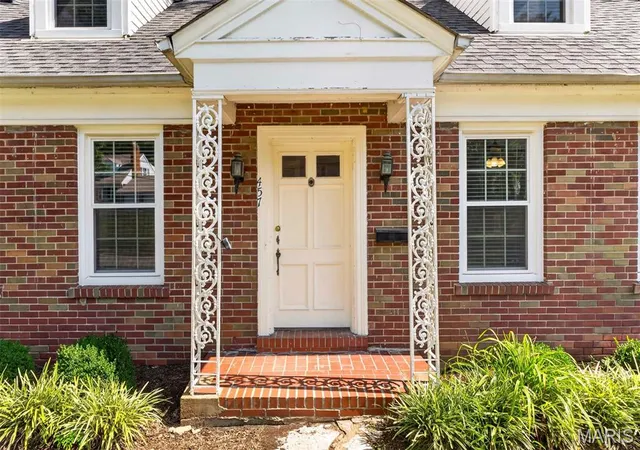 Photo 1 of Single family home for sale at 457 Catalina Ave, Saint Louis, MO 63119 | MLS# MIS26045805 | Listing updated on 2026-10-26