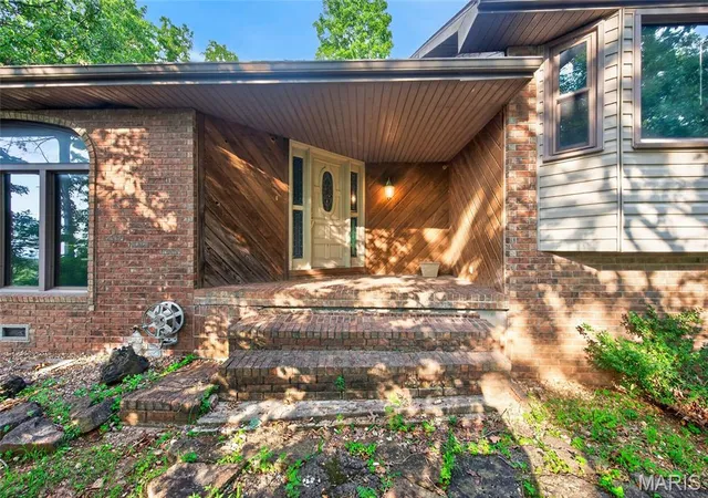 Photo 1 of Sale Pending at 468 White Clover Rd, Strafford, MO 65757 | MLS# MIS26045837 | Listing updated on 2026-07-28