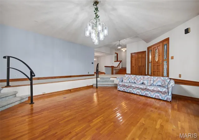 Photo 4 of Sale Pending at 468 White Clover Rd, Strafford, MO 65757 | MLS# MIS26045837 | Listing updated on 2026-07-28