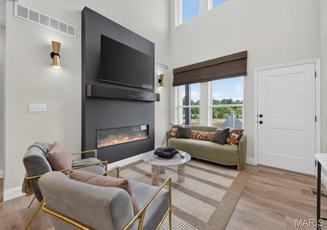Photo 3 of Townhouse for sale at Tbb Wakefield@Crooked Crk Cottleville Trails, Cottleville, MO 63304 | MLS# MIS26045845 | Listing updated on 2026-07-17