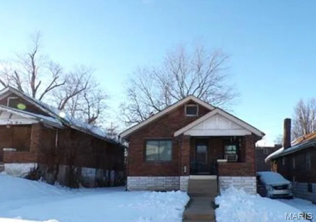 Photo 1 of Single family home for sale at 4319 Rosewood Ave, St Louis, MO 63120 | MLS# MIS26045858 | Listing updated on 2026-08-19