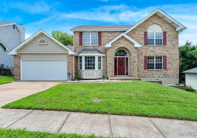 Photo 1 of Single family home for sale at 2910 Championship Blvd, Saint Louis, MO 63129 | MLS# MIS26045859 | Listing updated on 2026-10-18