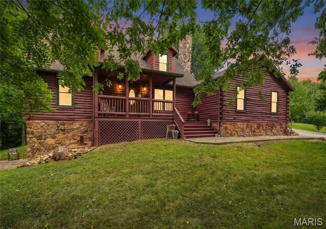 40th image of 19501 Coventry Cir, Marthasville, MO 63357 | MLS# MIS26045891