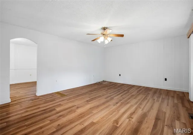 3rd image of 4125 Schumacher Rd, High Ridge, MO 63049 | MLS# MIS26045902