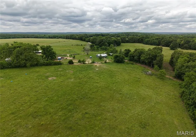1st image of 40190 Dandelion Rd, Laquey, MO 65534 | MLS# MIS26045917