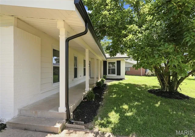 29th image of 107 Little Hill Ct, Ballwin, MO 63011 | MLS# MIS26045938