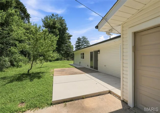 5th image of 107 Little Hill Ct, Ballwin, MO 63011 | MLS# MIS26045938