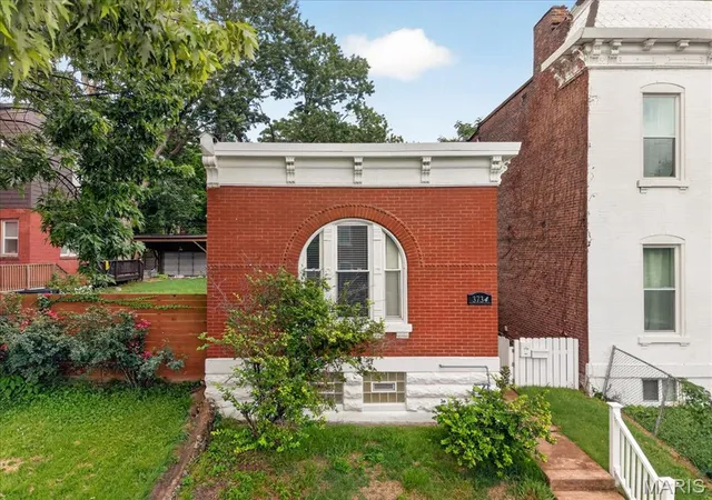 Photo 1 of Single family home for sale at 3734 Texas Ave, St Louis, MO 63118 | MLS# MIS26045953 | Listing updated on 2026-09-05