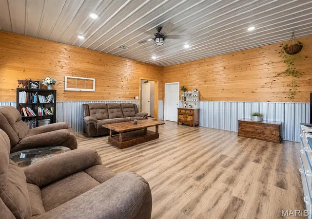 3rd image of 1153 County Road 6040, Salem, MO 65560 | MLS# MIS26045959