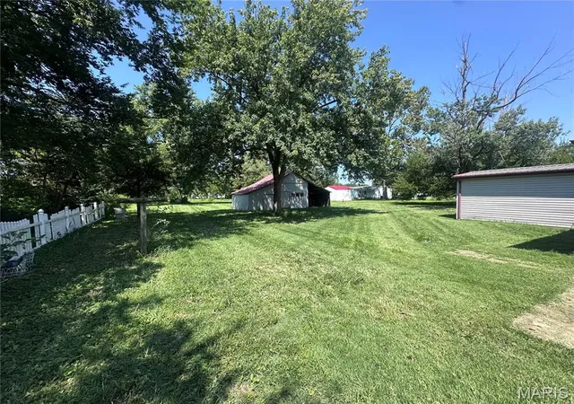 5th image of 105 Hwy 62 S, Bertrand, MO 63823 | MLS# MIS26045979