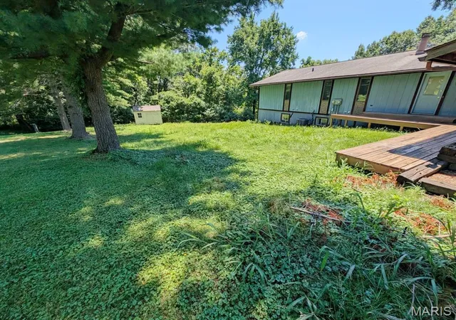 Photo 3 of Multi family home for sale at 25402 S Elsah Hills Rd, Elsah, IL 62028 | MLS# MIS26045981 | Listing updated on 2026-08-20