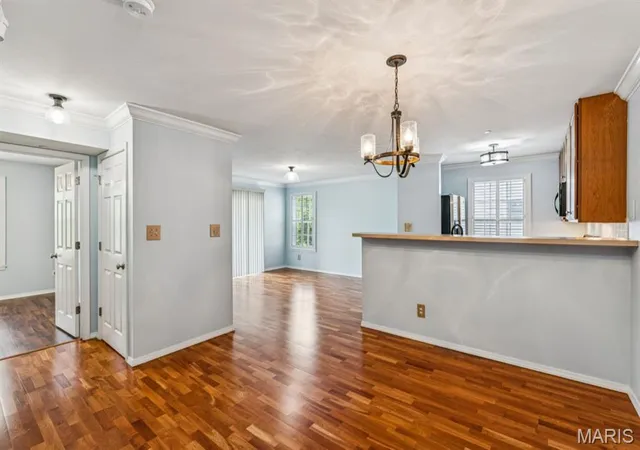 Listing Photo 4 - Condo for sale in building located at 1125 Arbor Creek Dr, St. Louis, MO 63122 - Unit #2A