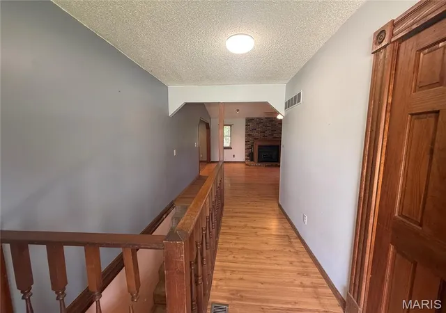 Photo 2 of Sale Pending at 4223 Towers Rd, Saint Charles, MO 63304 | MLS# MIS26045992 | Listing updated on 2026-09-15