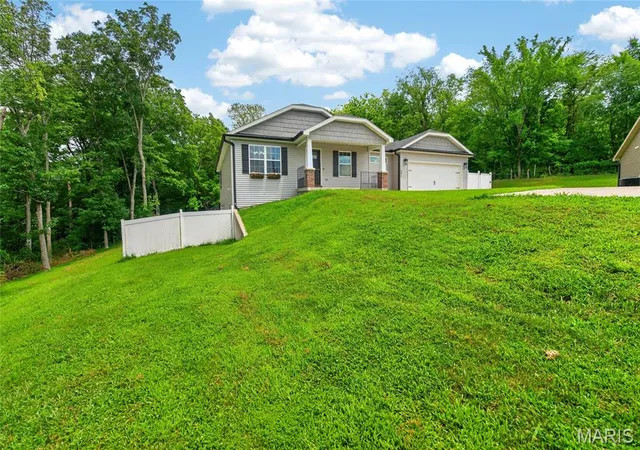 Photo 4 of Single family home for sale at 391 Leimer Ln, Jackson, MO 63755 | MLS# MIS26045997 | Listing updated on 2026-10-05