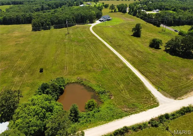 3rd image of 14946 Colorado Rd, Dixon, MO 65459 | MLS# MIS26046001